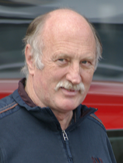 FRANZ BÄRTSCHI